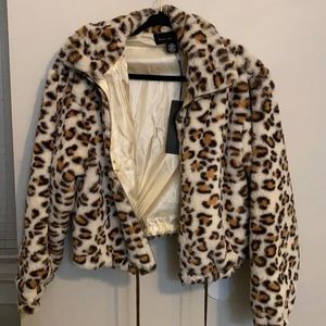 NWT Cropped cheetah fleece jacket